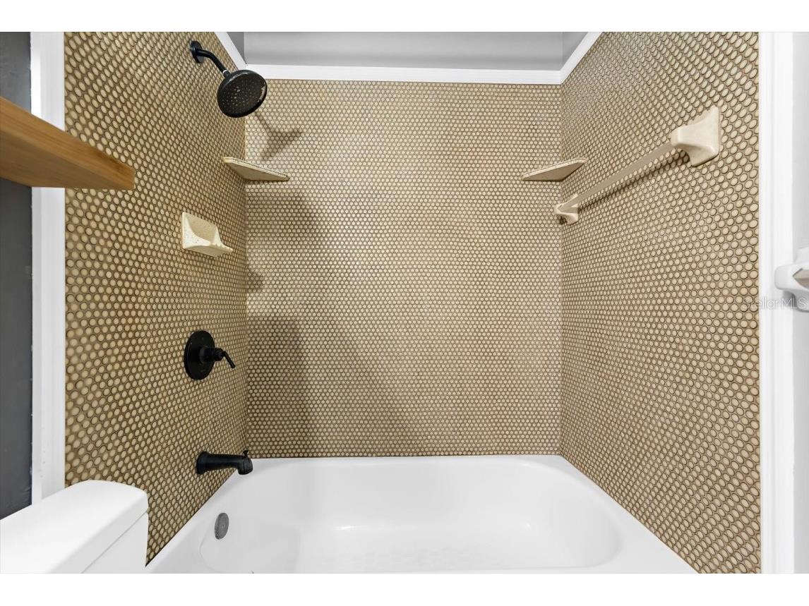 904 66th Avenue W Bradenton FL 34207 A4668209 image20