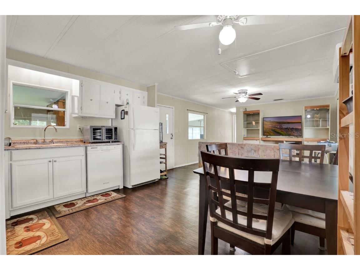 904 Blue Heron Boulevard Osteen FL 32764 - Little Lake O6341498 image6