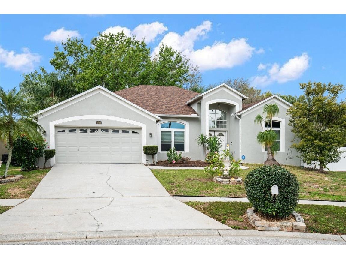 904 Citrone Court Valrico FL 33594 T3509901 image1
