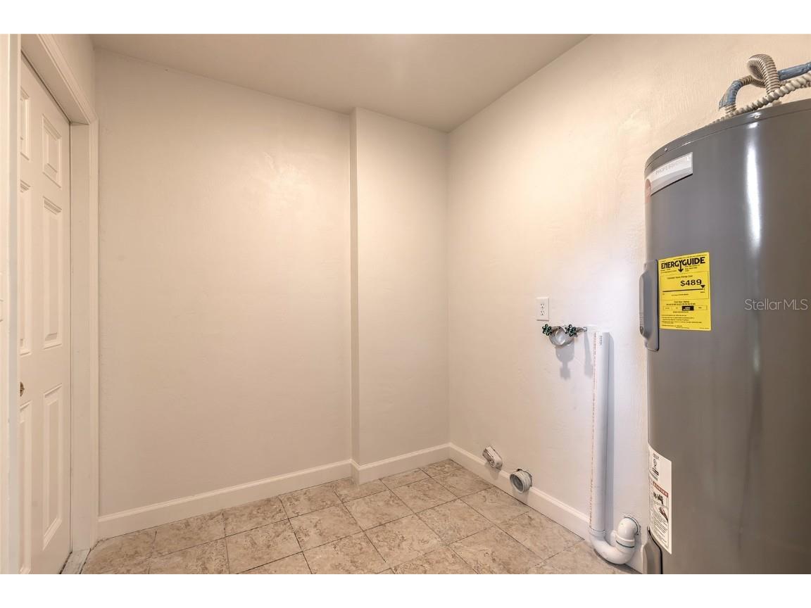 904 Gibbons Street Daytona Beach FL 32117 V4945547 image14