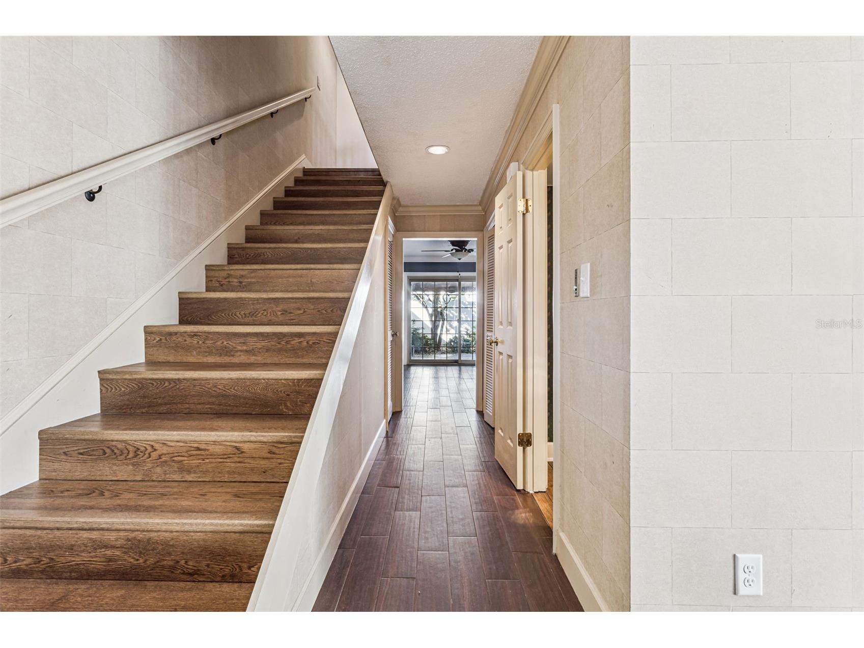 904 Hillary Court #17 Orlando FL 32804 O6360932 image18