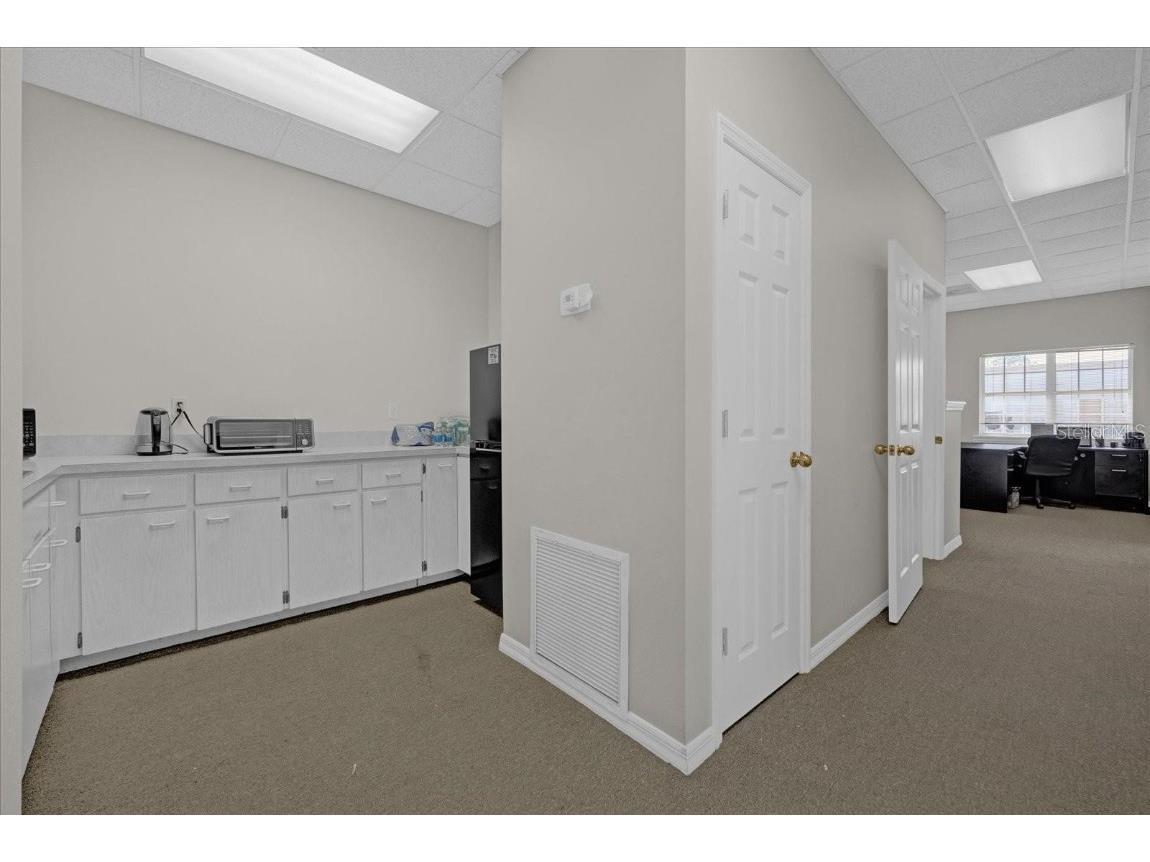 904 Jan Mar #AB Minneola FL 34715 G5104872 image12