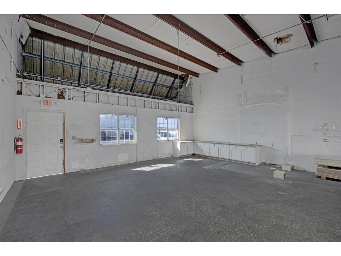 904 Jan Mar #AB Minneola FL 34715 G5104872 image25