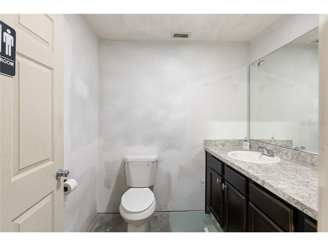 904 Jan Mar #C Minneola FL 34715 G5104873 image8