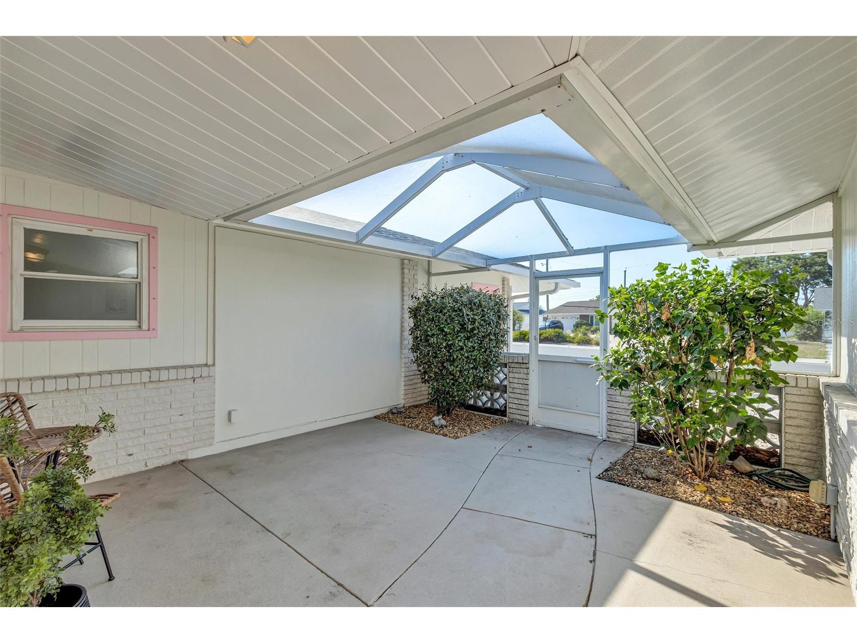 904 La Jolla Avenue Sun City Center FL 33573 A4694410 image22