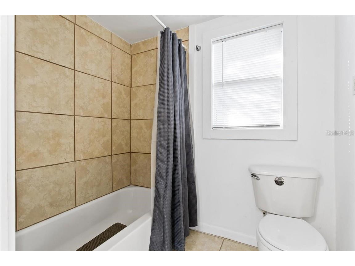 904 Lakeview Road #UNIT B Clearwater FL 33756 TB8455927 image10