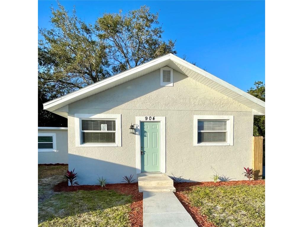 904 Maple Street Clearwater FL 33755 U8187792 image1