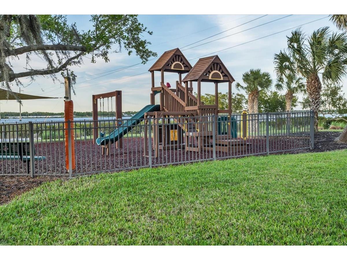 904 Riverscape Street Bradenton FL 34208 A4684220 image61