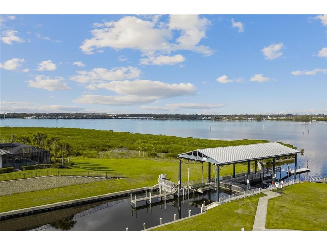 904 Riverscape Street Bradenton FL 34208 A4684220 image78