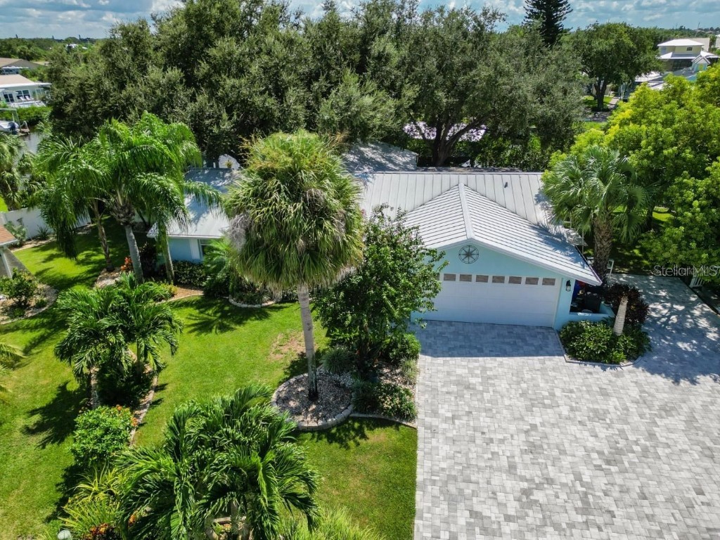 904 Spindle Palm Way Apollo Beach FL 33572 - FONDON CANAL E PONCE DE LEON T3415624 image1