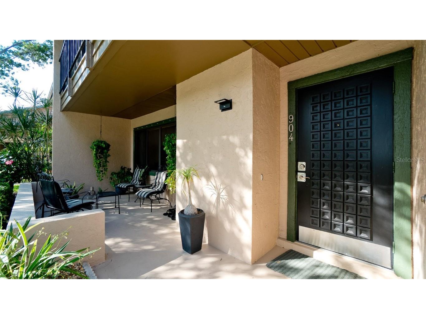 904 Sunridge Drive #D-2 Sarasota FL 34234 A4591017 image1