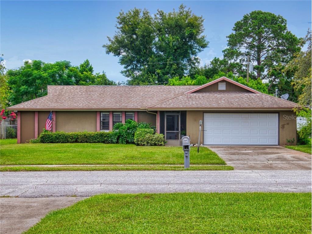 904 Vercelli Street Deltona FL 32725 V4937357 image1