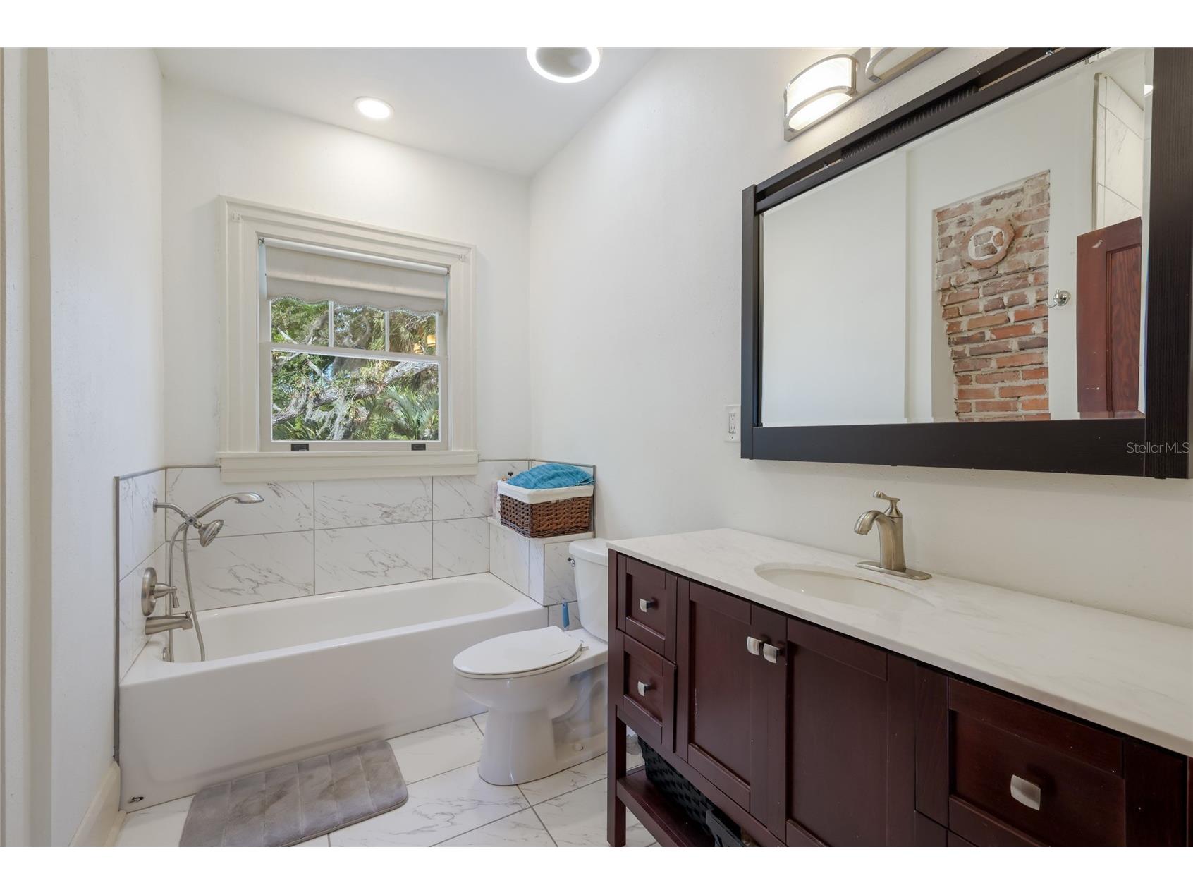 904 W 22nd Street W Bradenton FL 34205 A4686369 image40