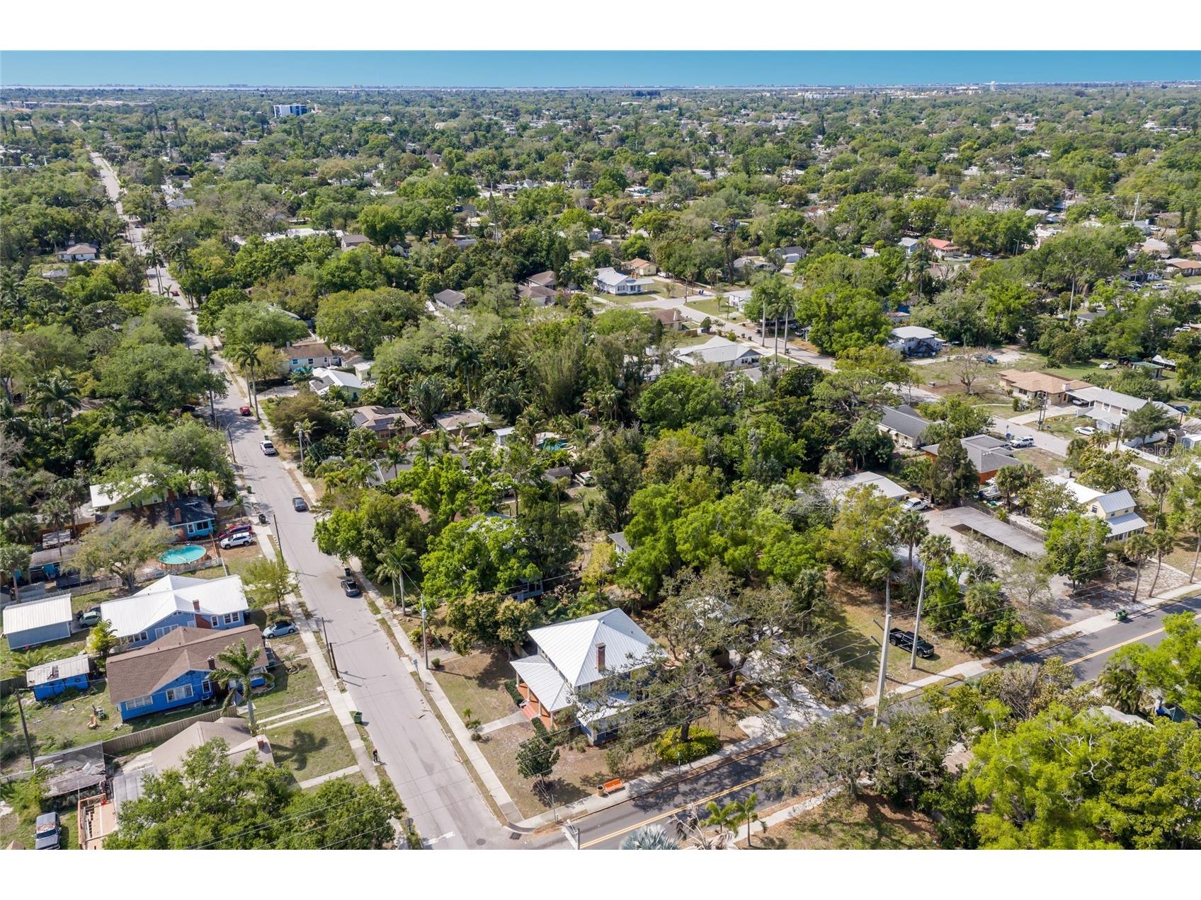 904 W 22nd Street W Bradenton FL 34205 A4686369 image55