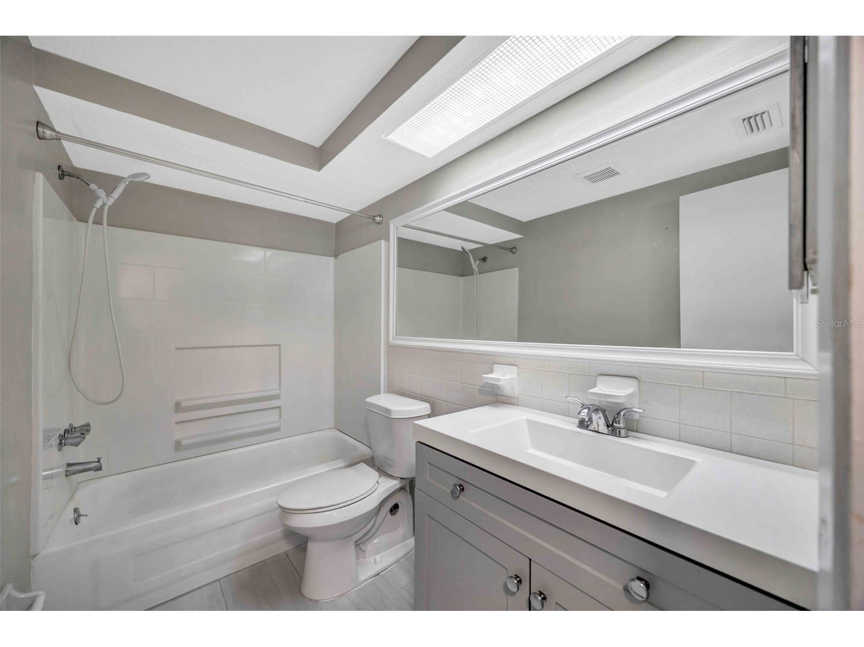 9040 Lunar Lane Port Richey FL 34668 TB8470884 image39