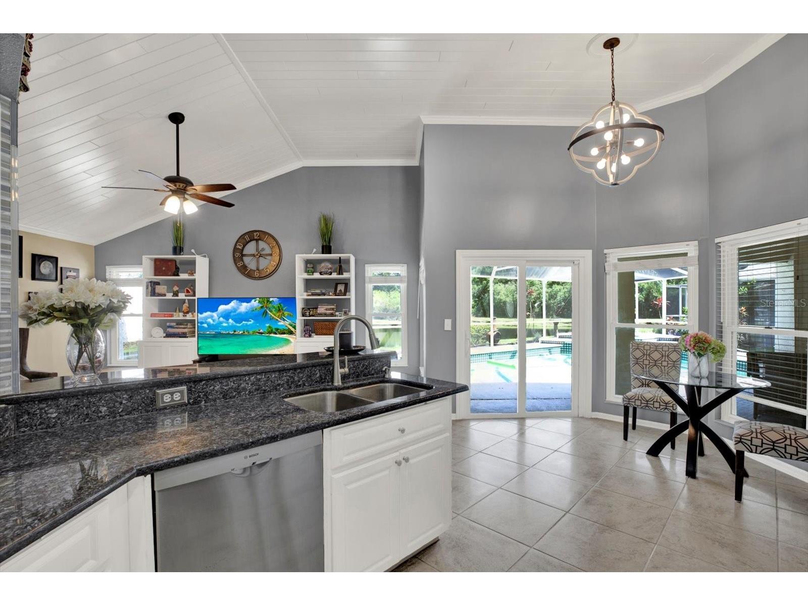 9042 Breland Drive Tampa FL 33626 TB8510327 image13