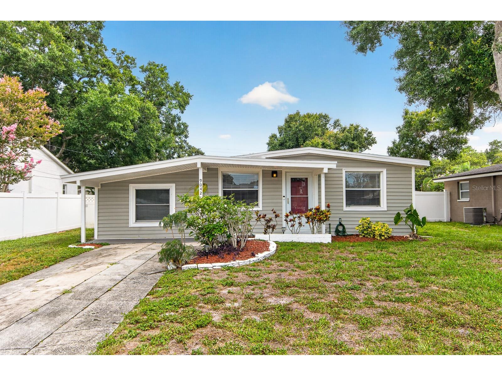 9042 Southern Comfort Drive Largo FL 33773 TB8523024 image46