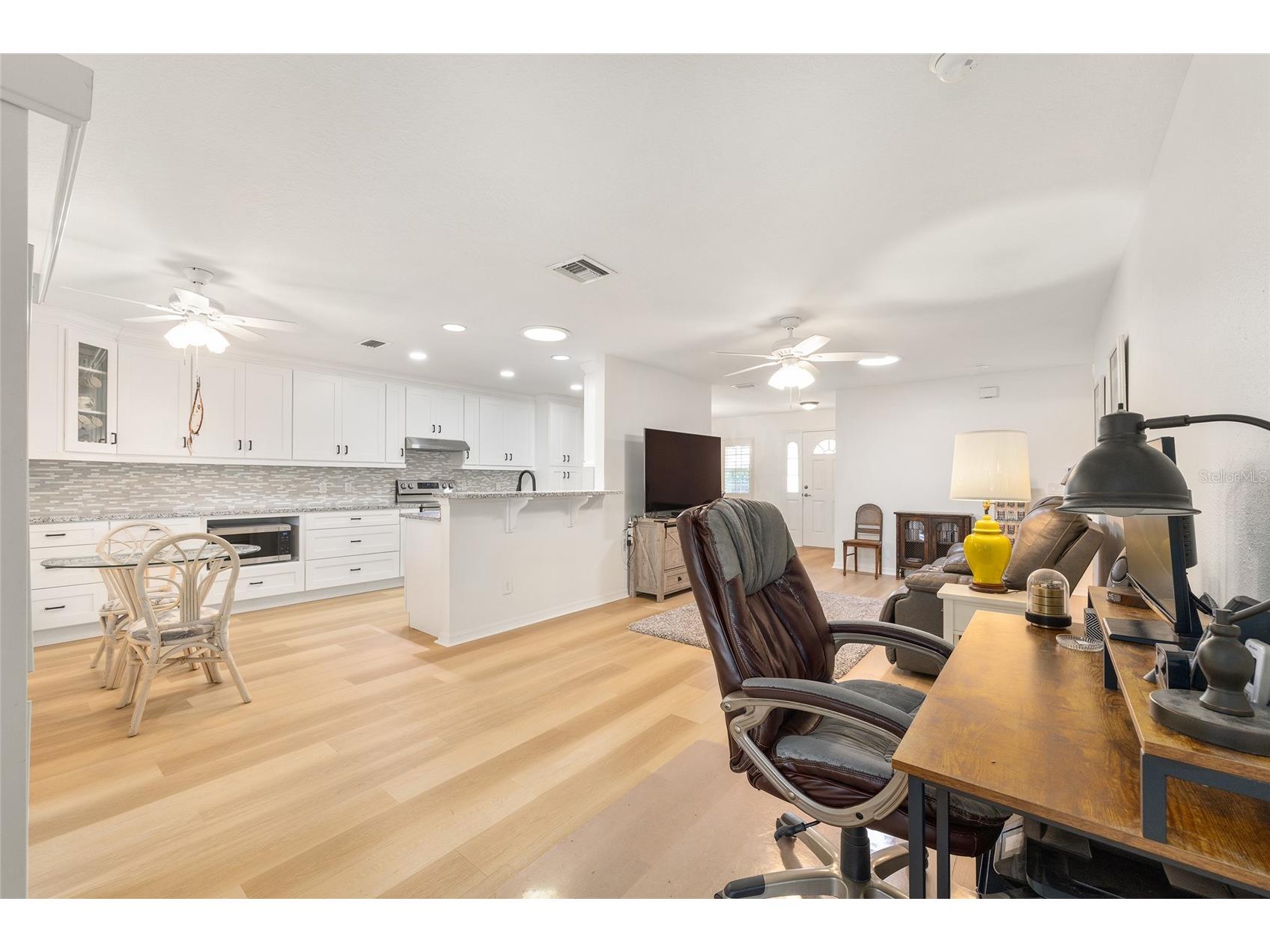 9042 SW 102nd Circle Ocala FL 34481 OM726458 image17
