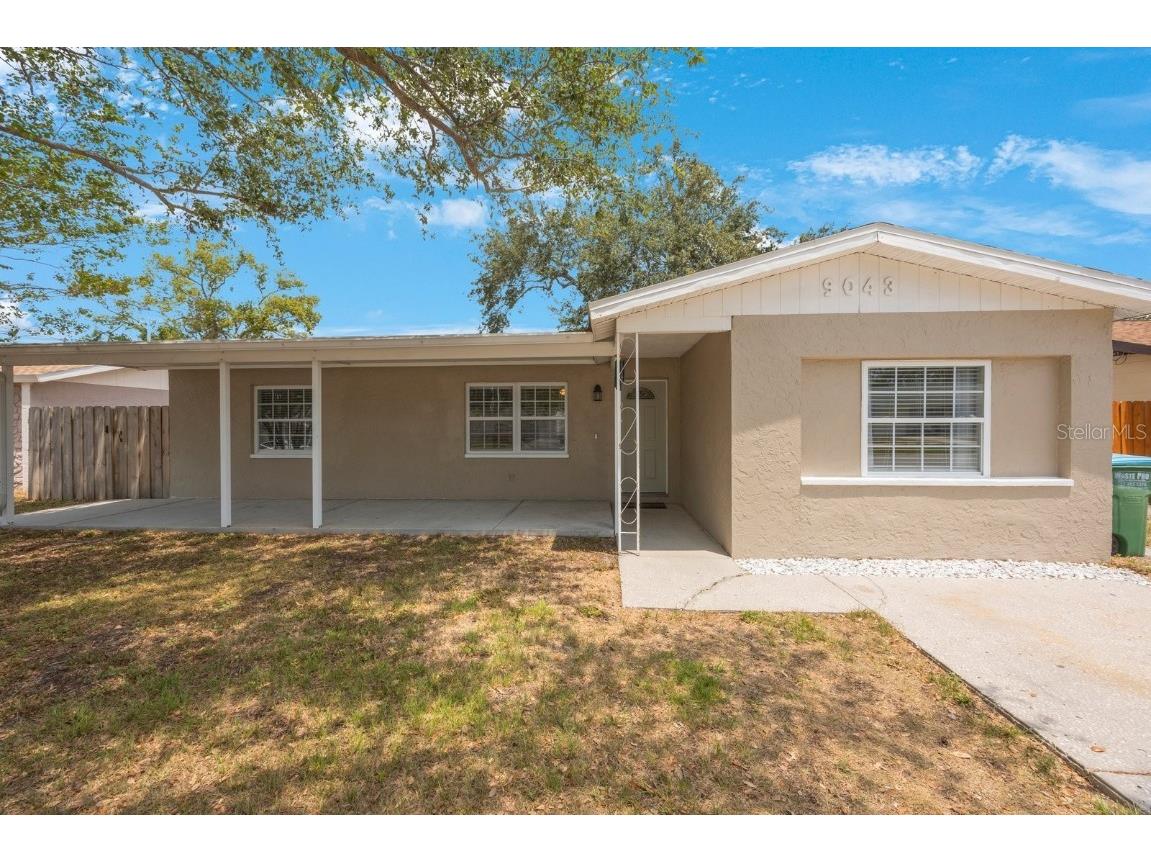 9043 108th Avenue Seminole FL 33777 TB8384186 image1