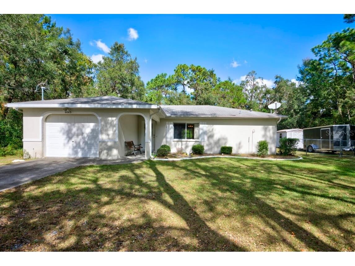 9043 Glenarm Way Weeki Wachee FL 34613 W7869751 image1