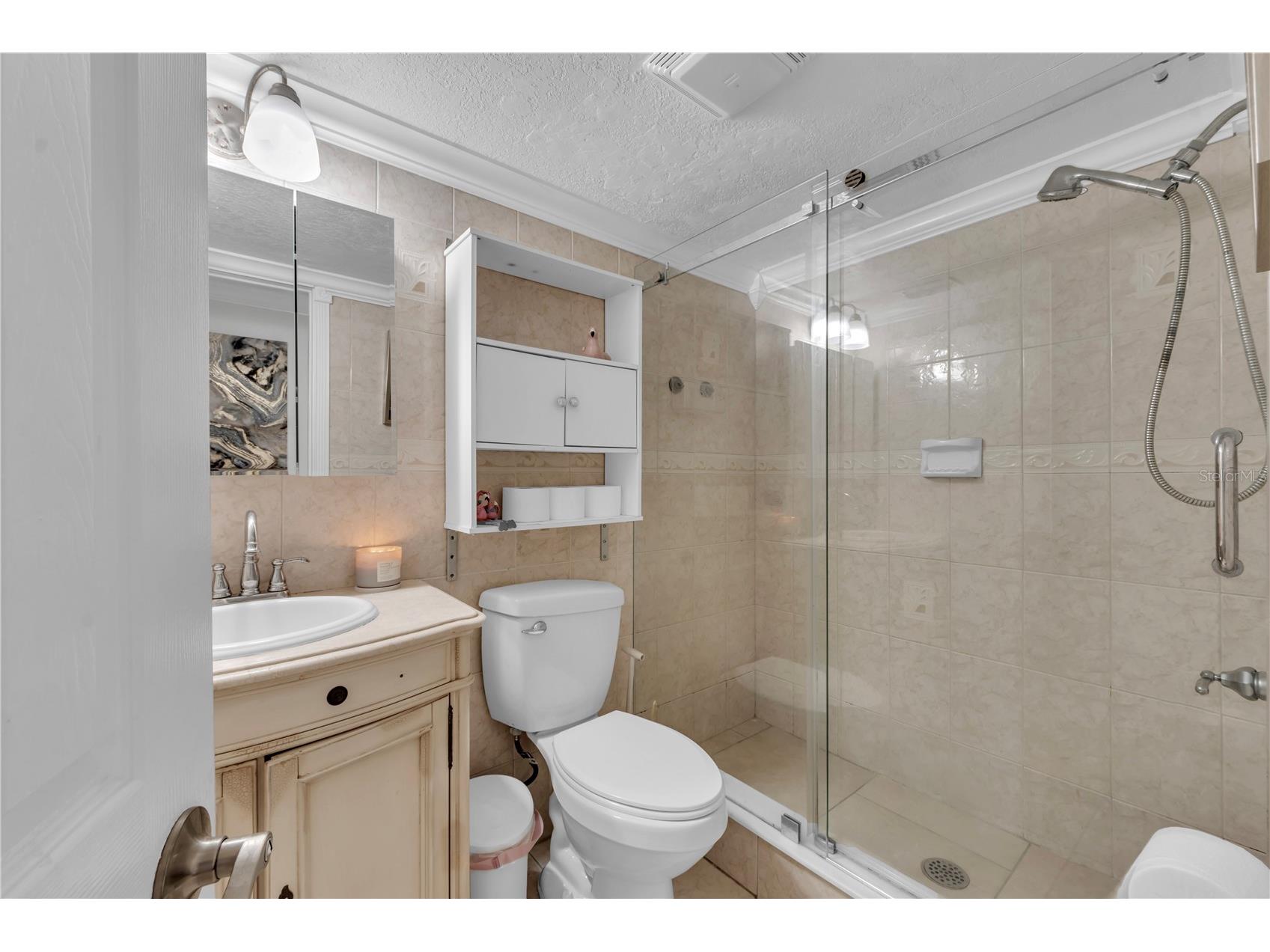 9043 Hickory Circle Tampa FL 33615 TB8492987 image21