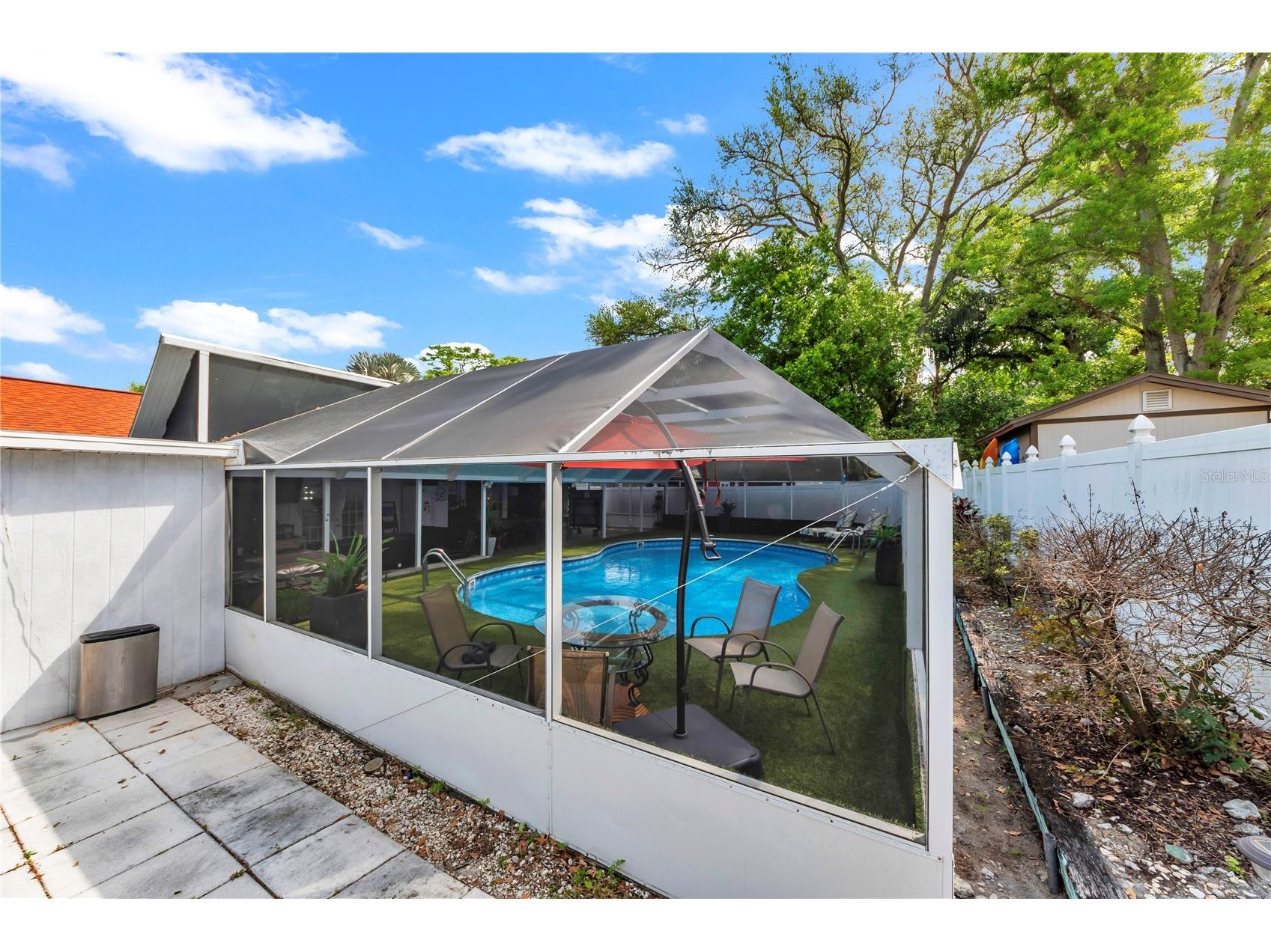 9043 Hickory Circle Tampa FL 33615 TB8492987 image31