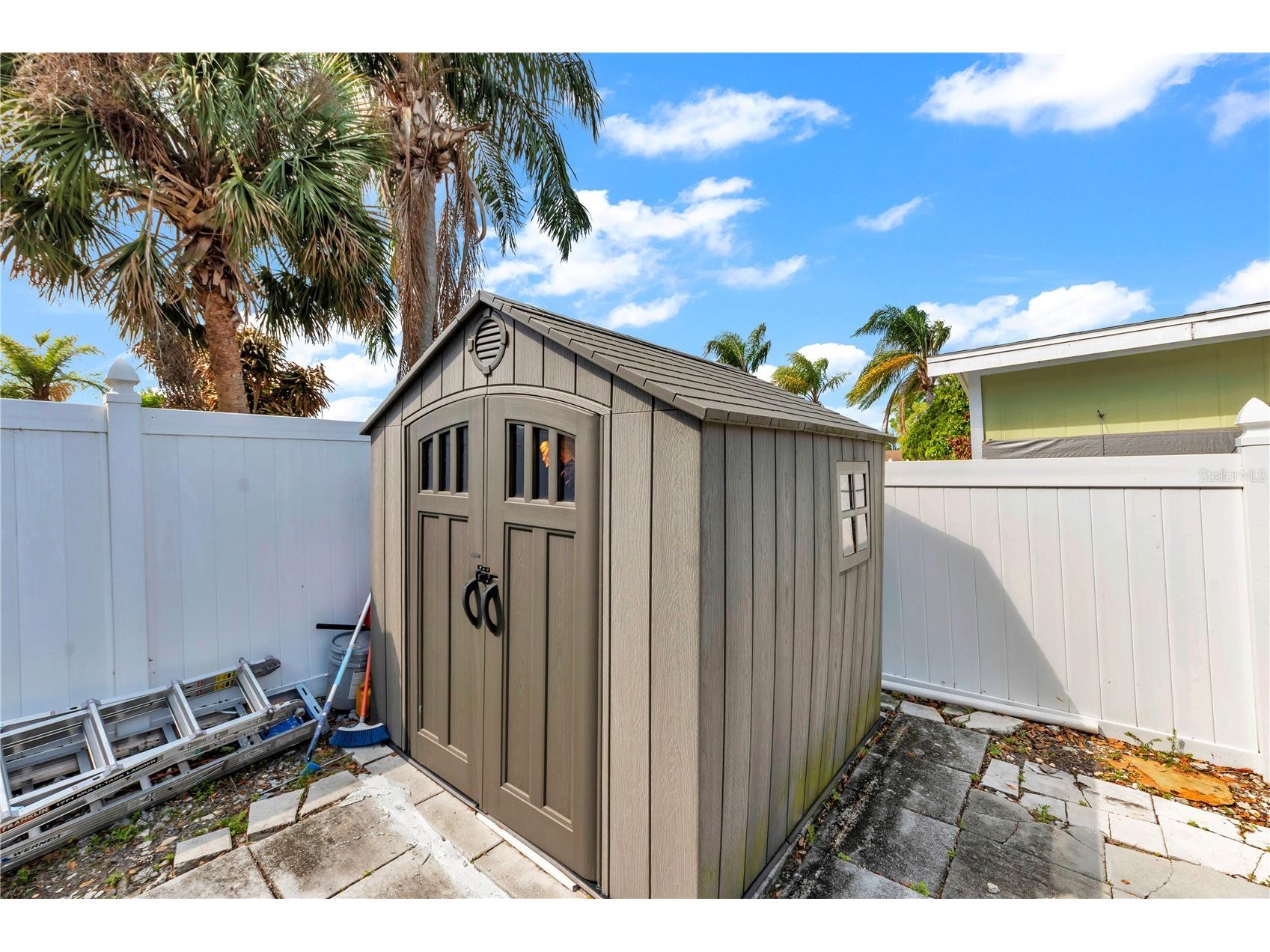 9043 Hickory Circle Tampa FL 33615 TB8492987 image32