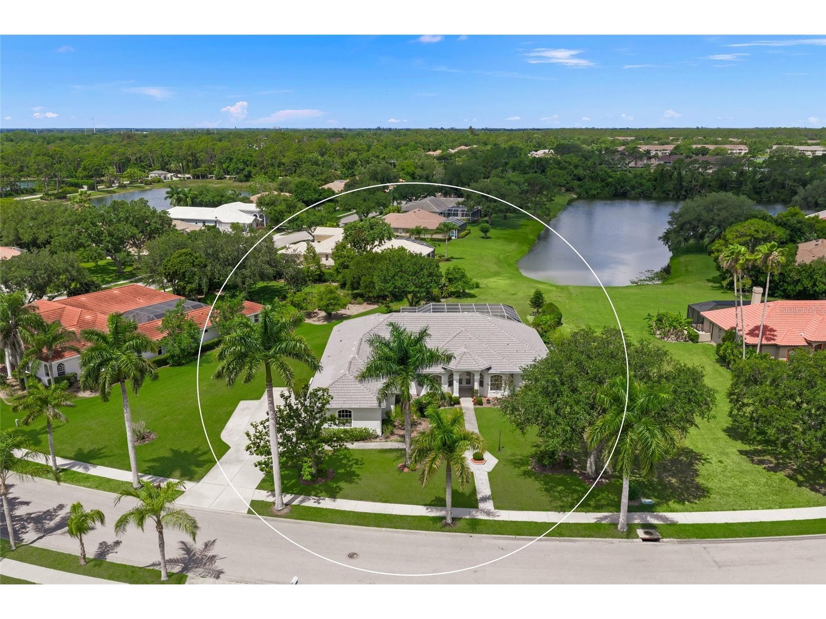 9043 Misty Creek Drive Sarasota FL 34241 A4694422 image1