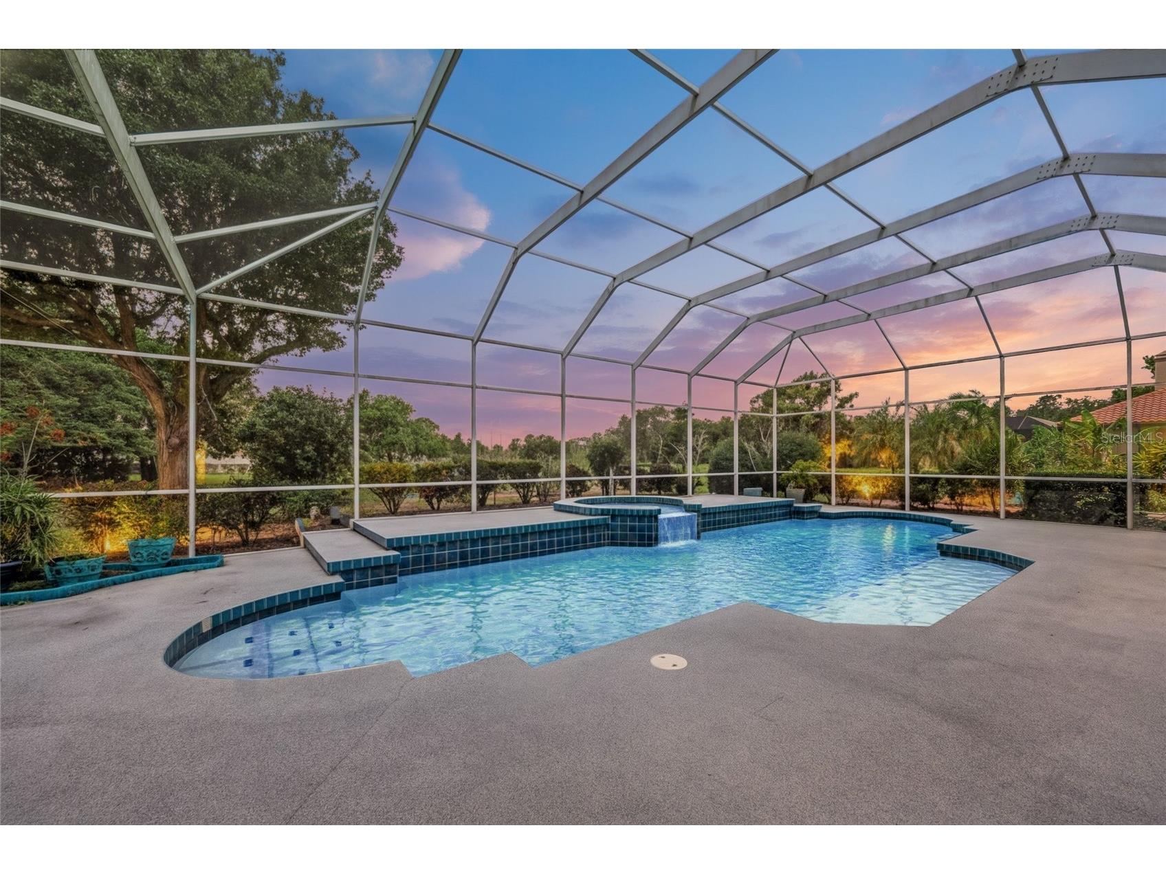 9043 Misty Creek Drive Sarasota FL 34241 A4694422 image3