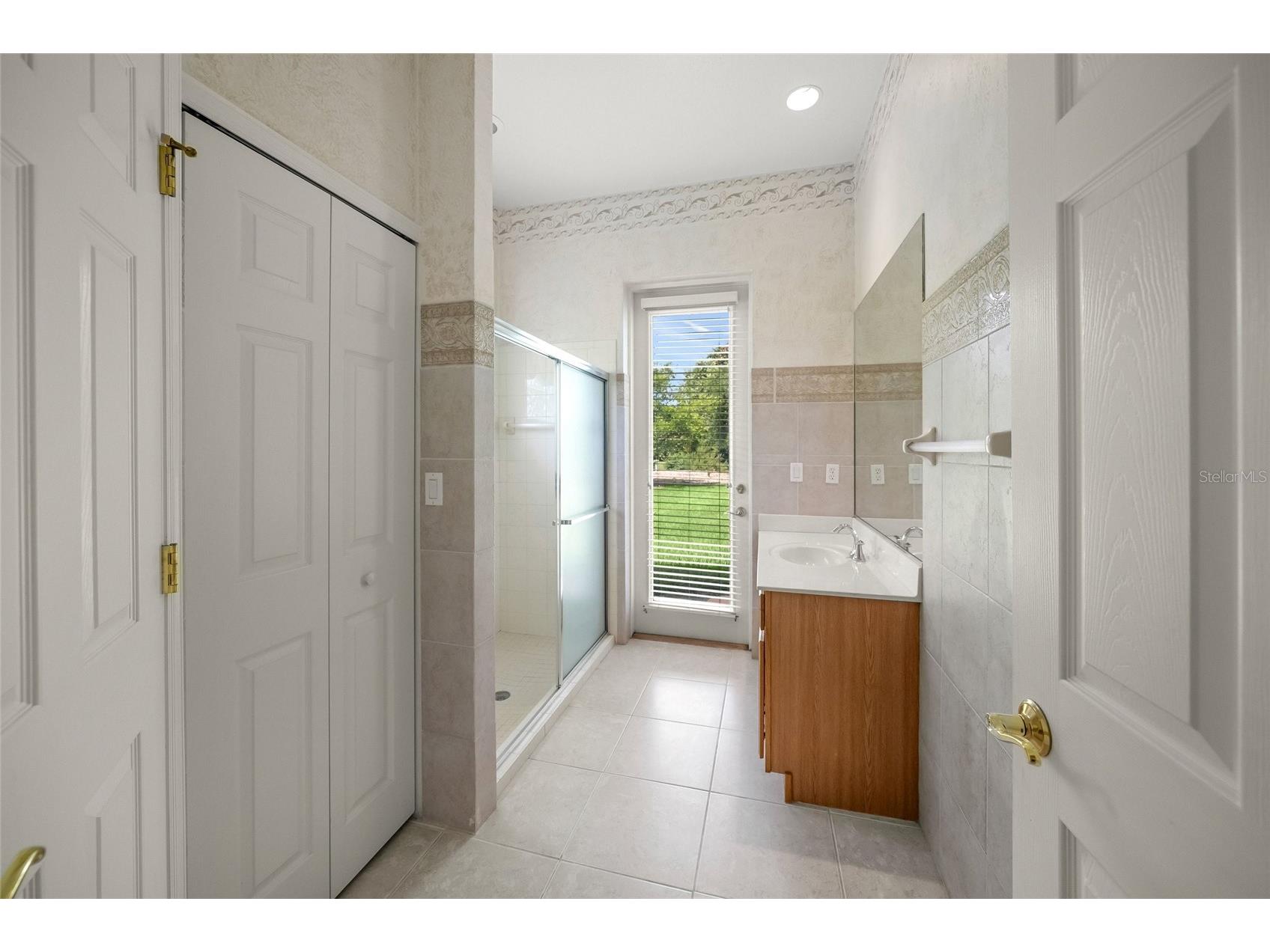 9043 Misty Creek Drive Sarasota FL 34241 A4694422 image47
