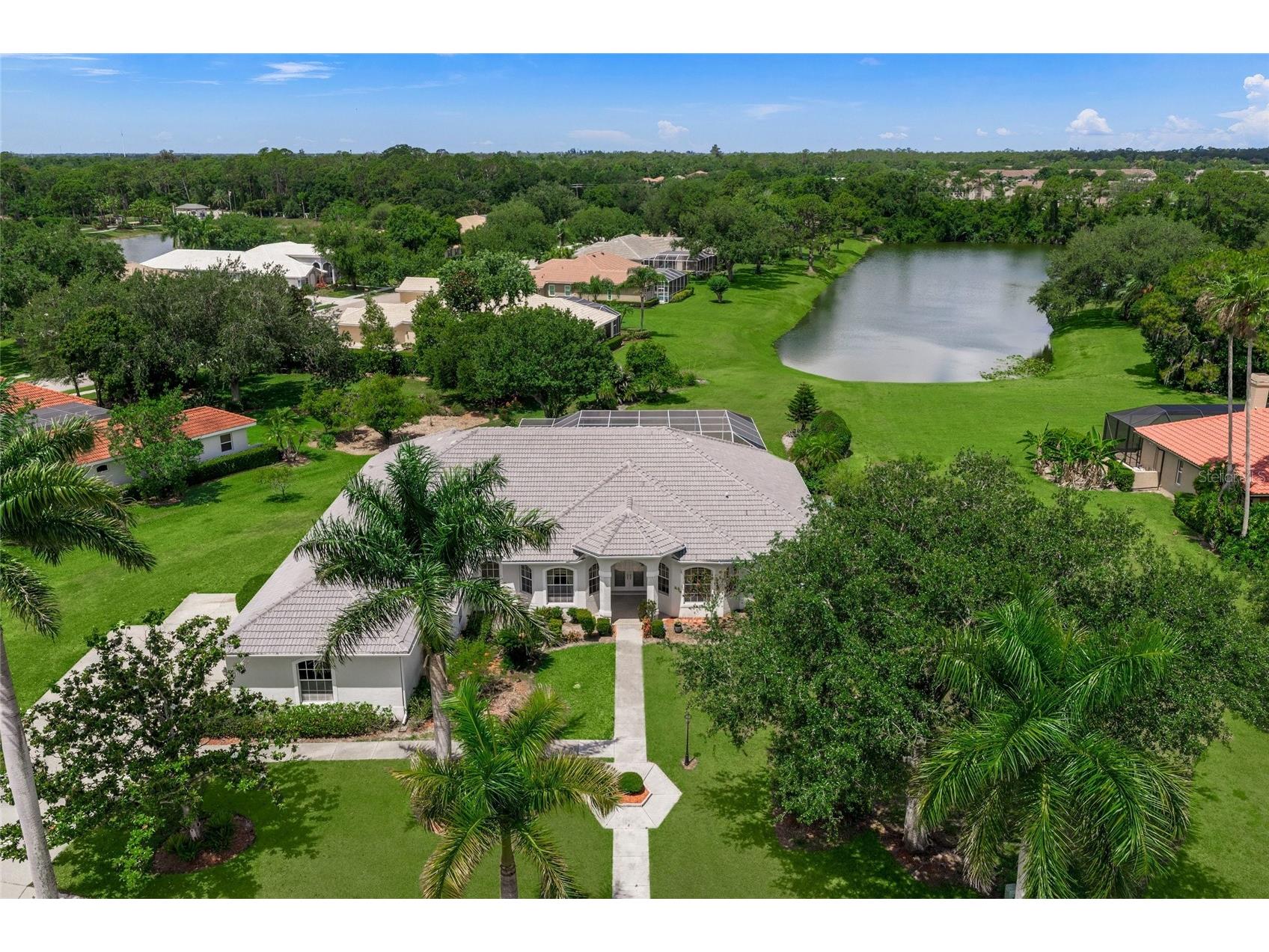 9043 Misty Creek Drive Sarasota FL 34241 A4694422 image80