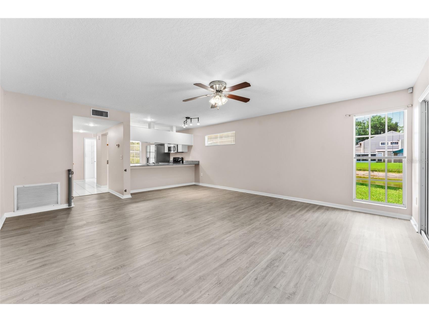 9044 Lake Place Lane Tampa FL 33634 TB8528069 image10