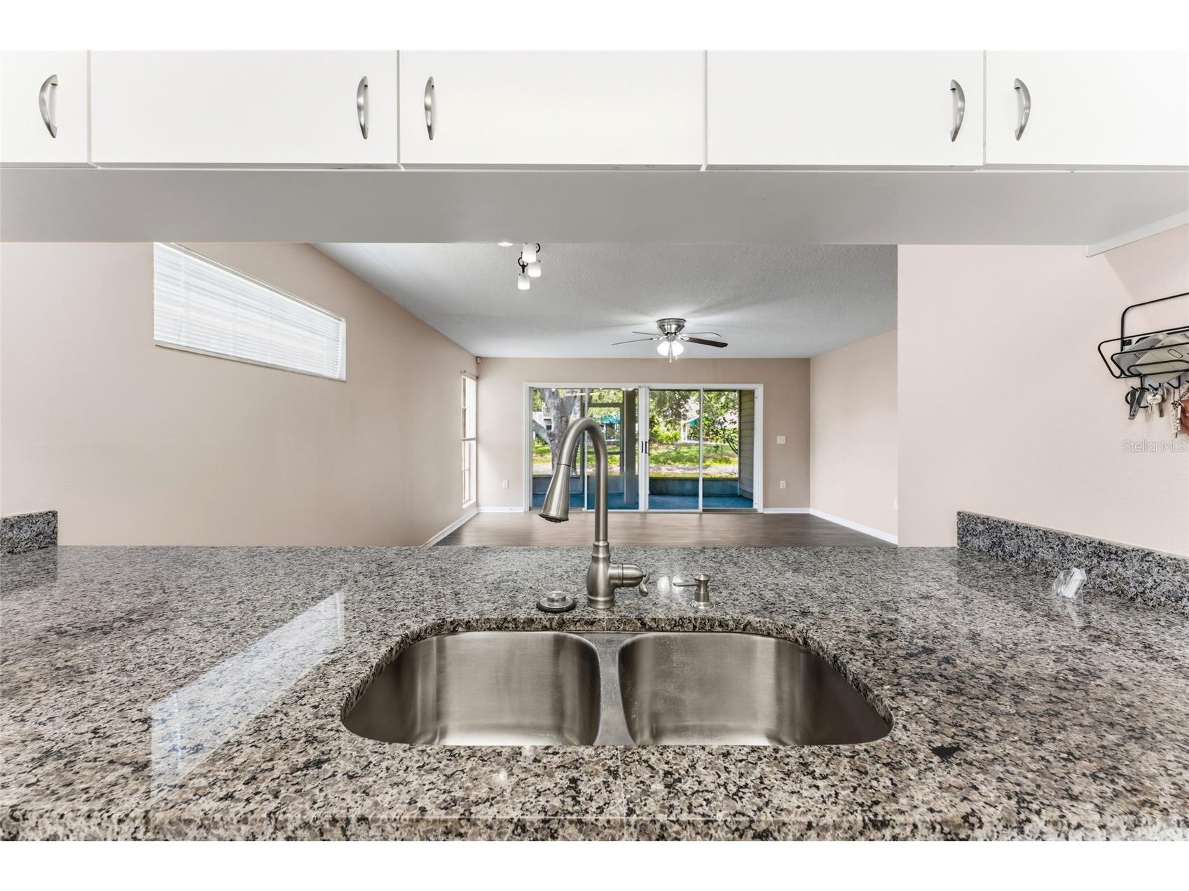 9044 Lake Place Lane Tampa FL 33634 TB8528069 image16