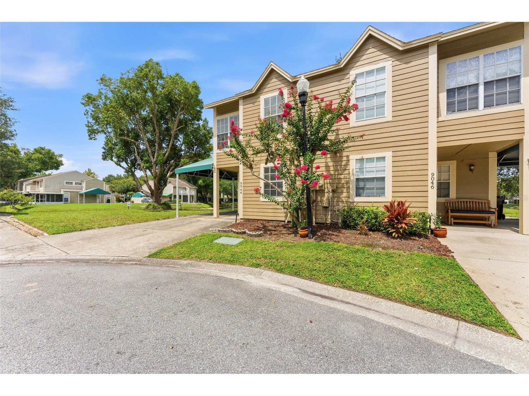 9044 Lake Place Lane Tampa FL 33634 TB8528069 image3