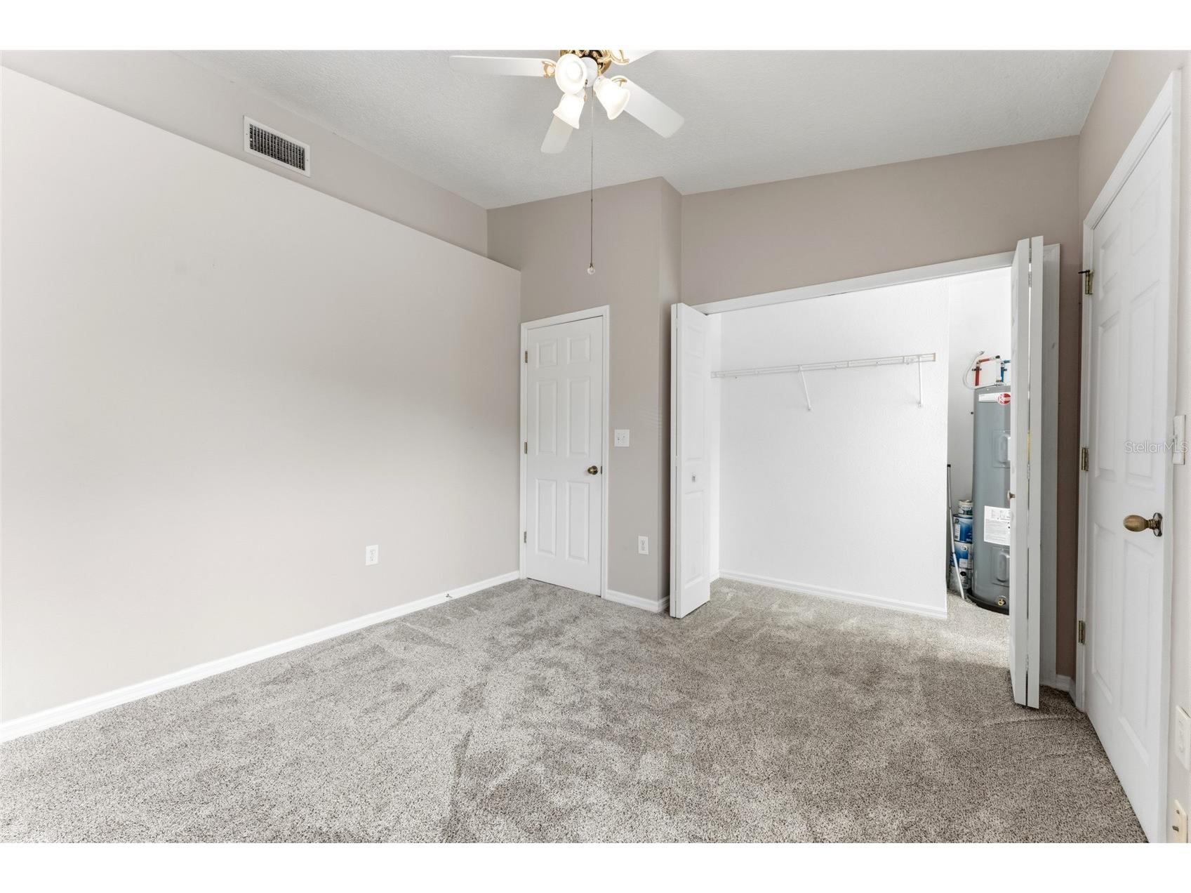 9044 Lake Place Lane Tampa FL 33634 TB8528069 image30
