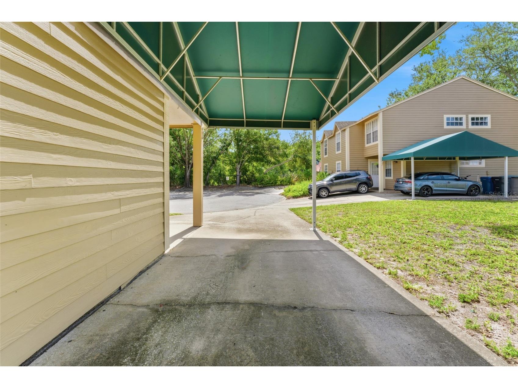 9044 Lake Place Lane Tampa FL 33634 TB8528069 image6