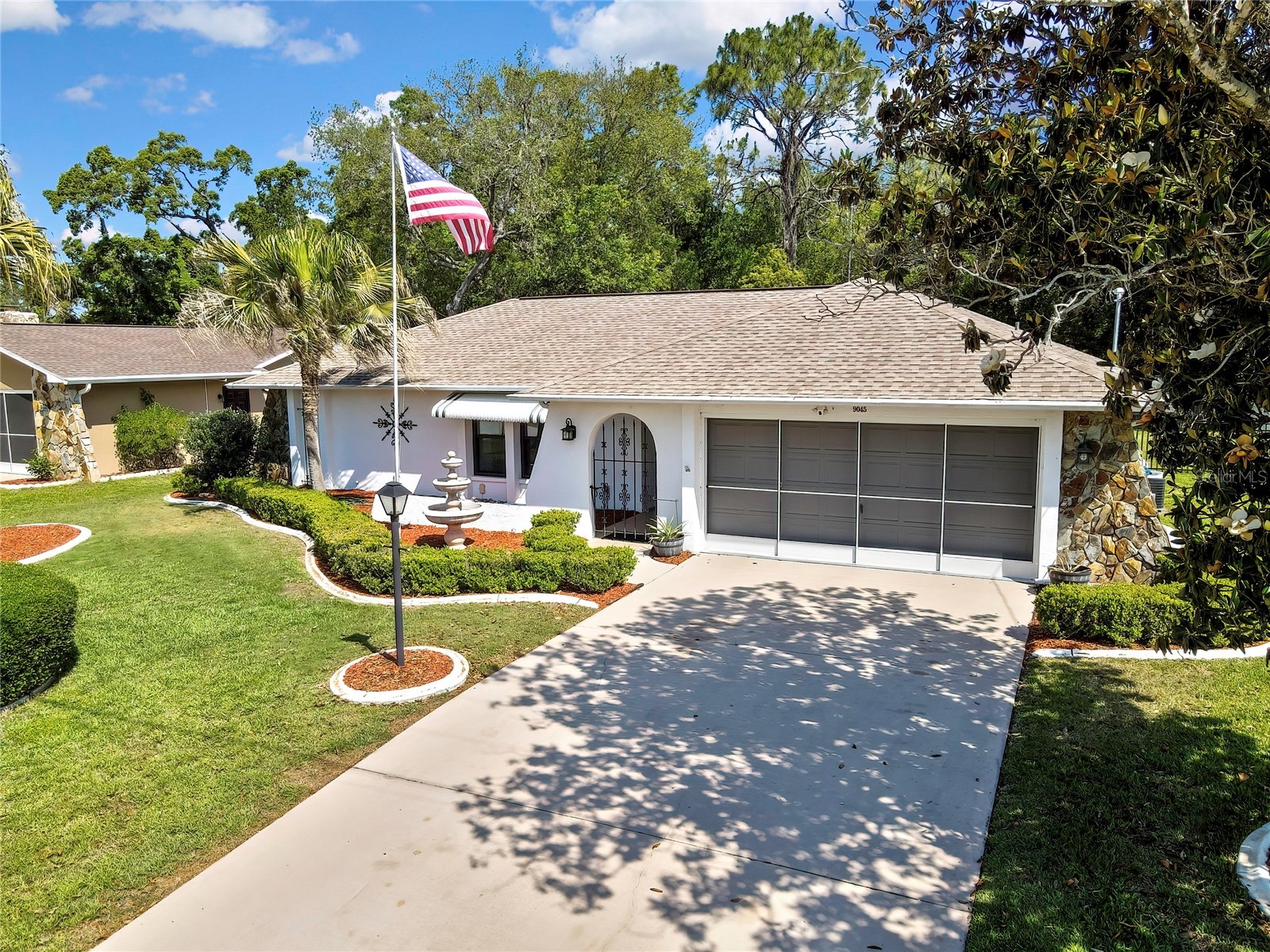 9045 Gaynor Street Spring Hill FL 34608 W7885217 image1