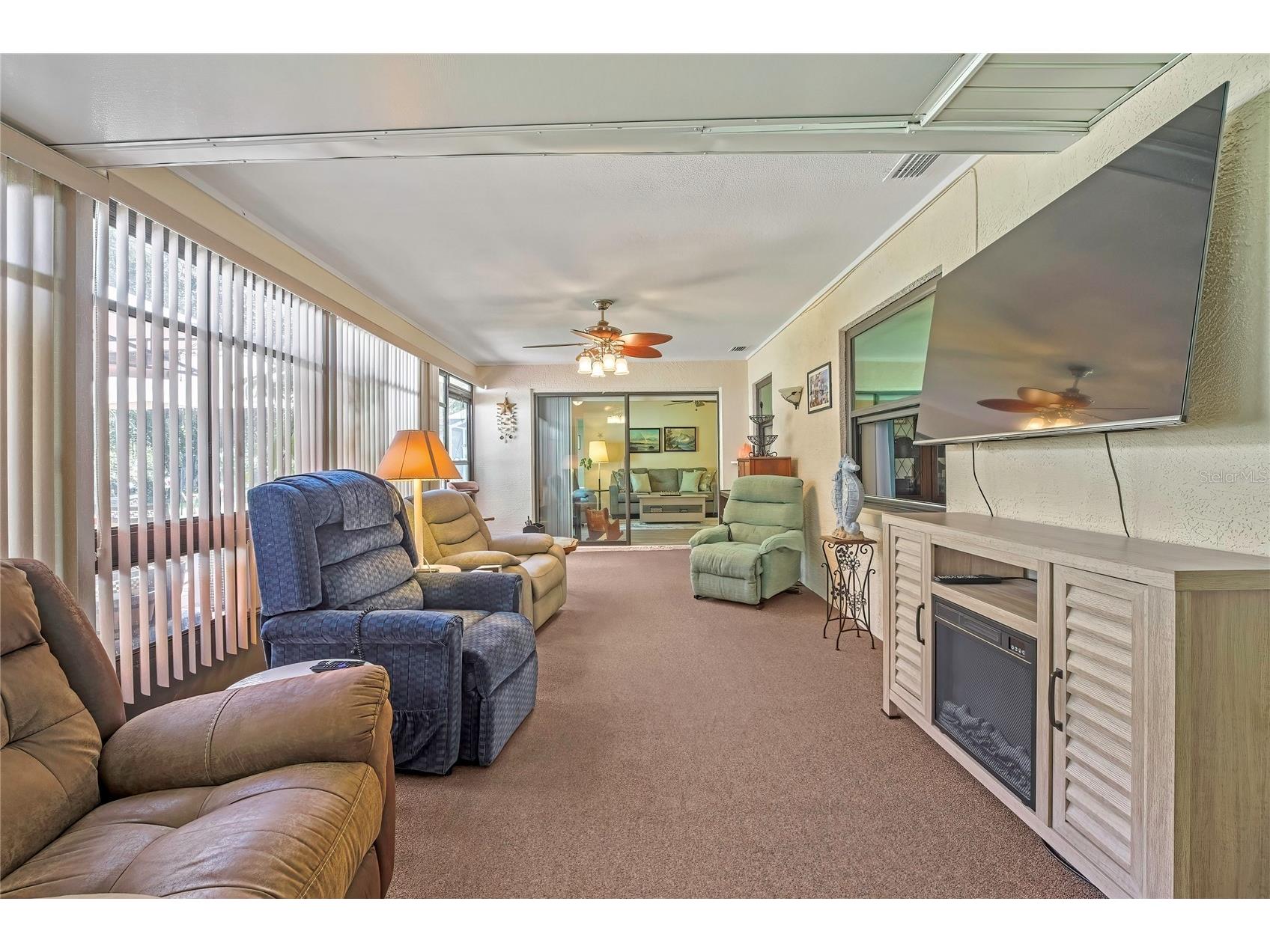 9045 Gaynor Street Spring Hill FL 34608 W7885217 image25