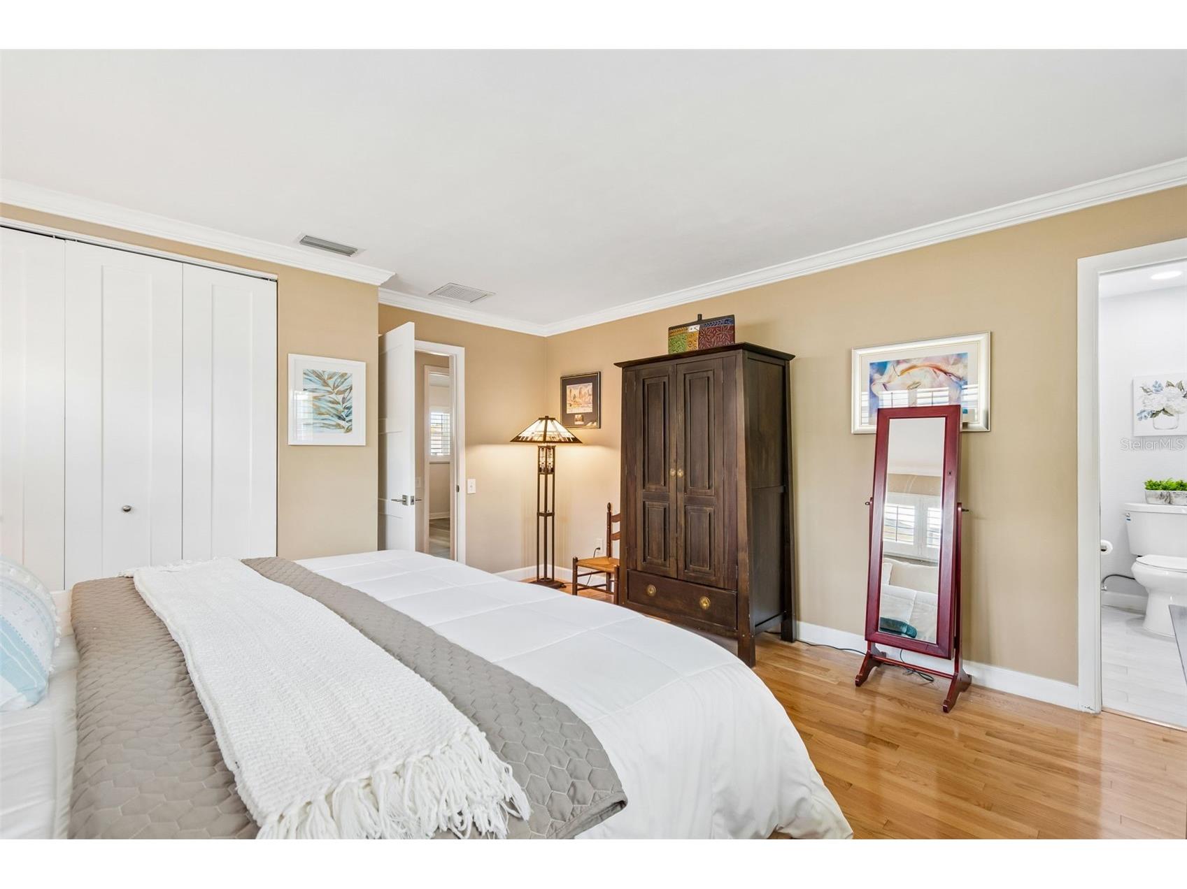 9045 Ridge Road Seminole FL 33772 TB8525557 image17