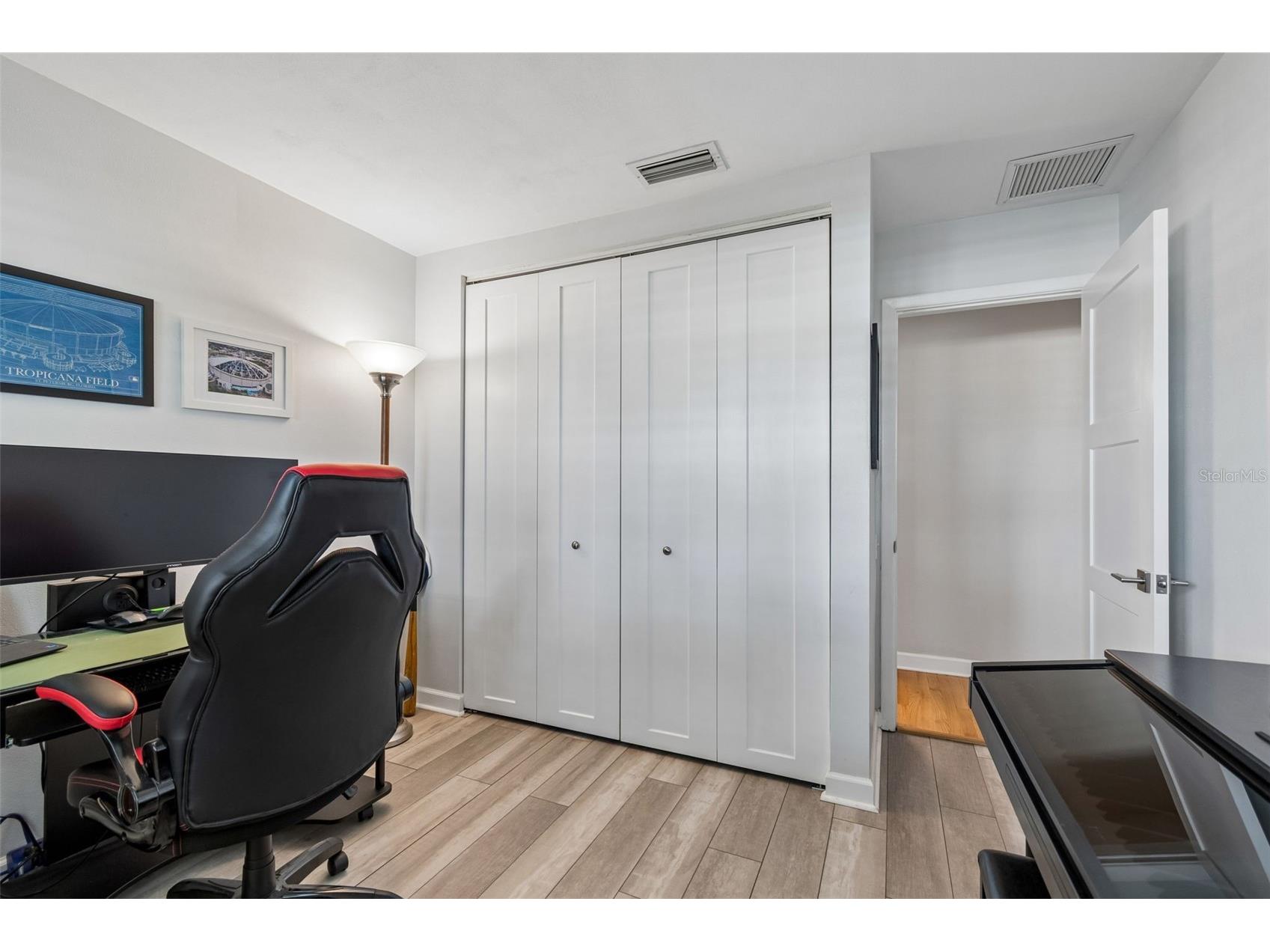 9045 Ridge Road Seminole FL 33772 TB8525557 image22