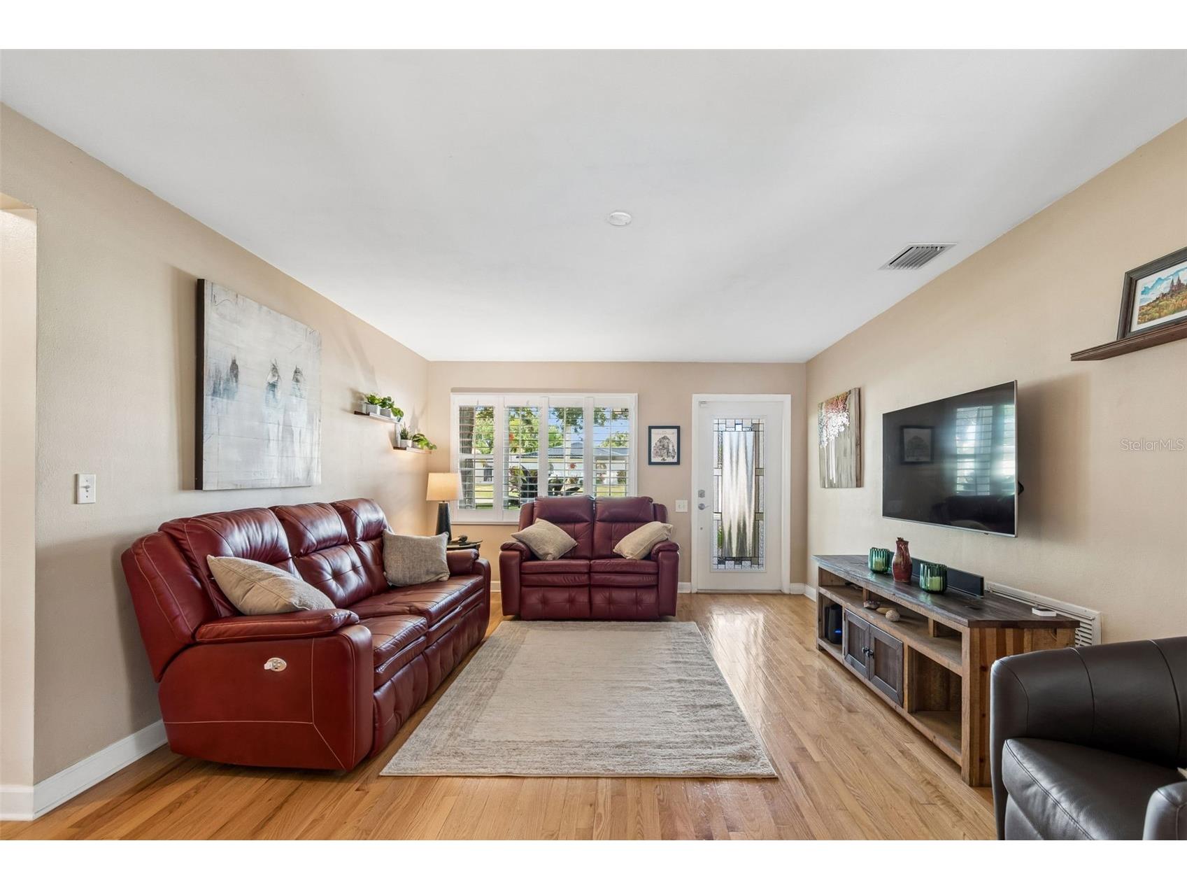 9045 Ridge Road Seminole FL 33772 TB8525557 image6