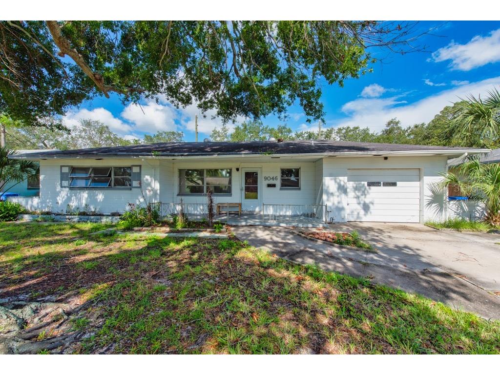 9046 3rd Street N Saint Petersburg FL 33702 TB8415358 image1