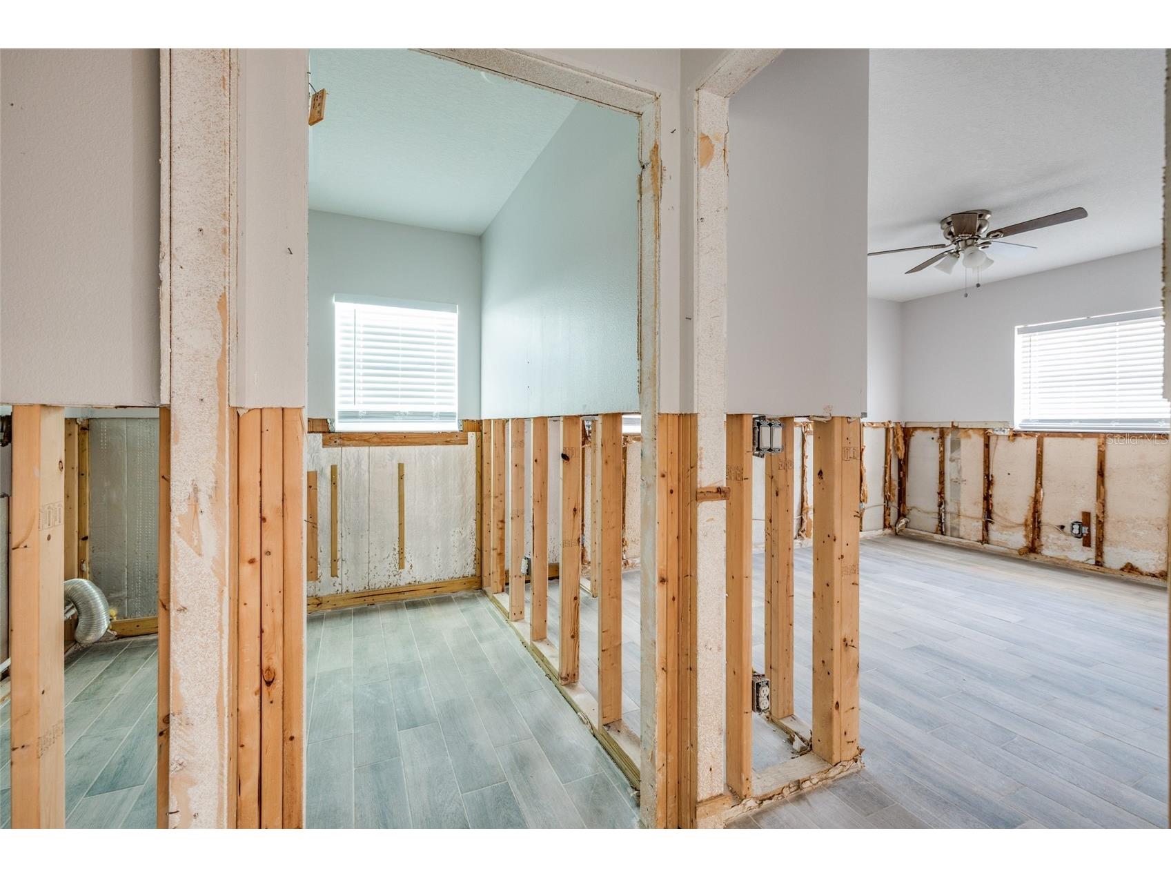 9046 Treasure Lane NE Saint Petersburg FL 33702 TB8480780 image12