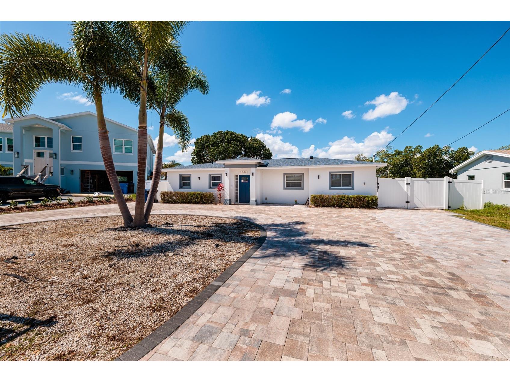 9046 Treasure Lane NE Saint Petersburg FL 33702 TB8480780 image20