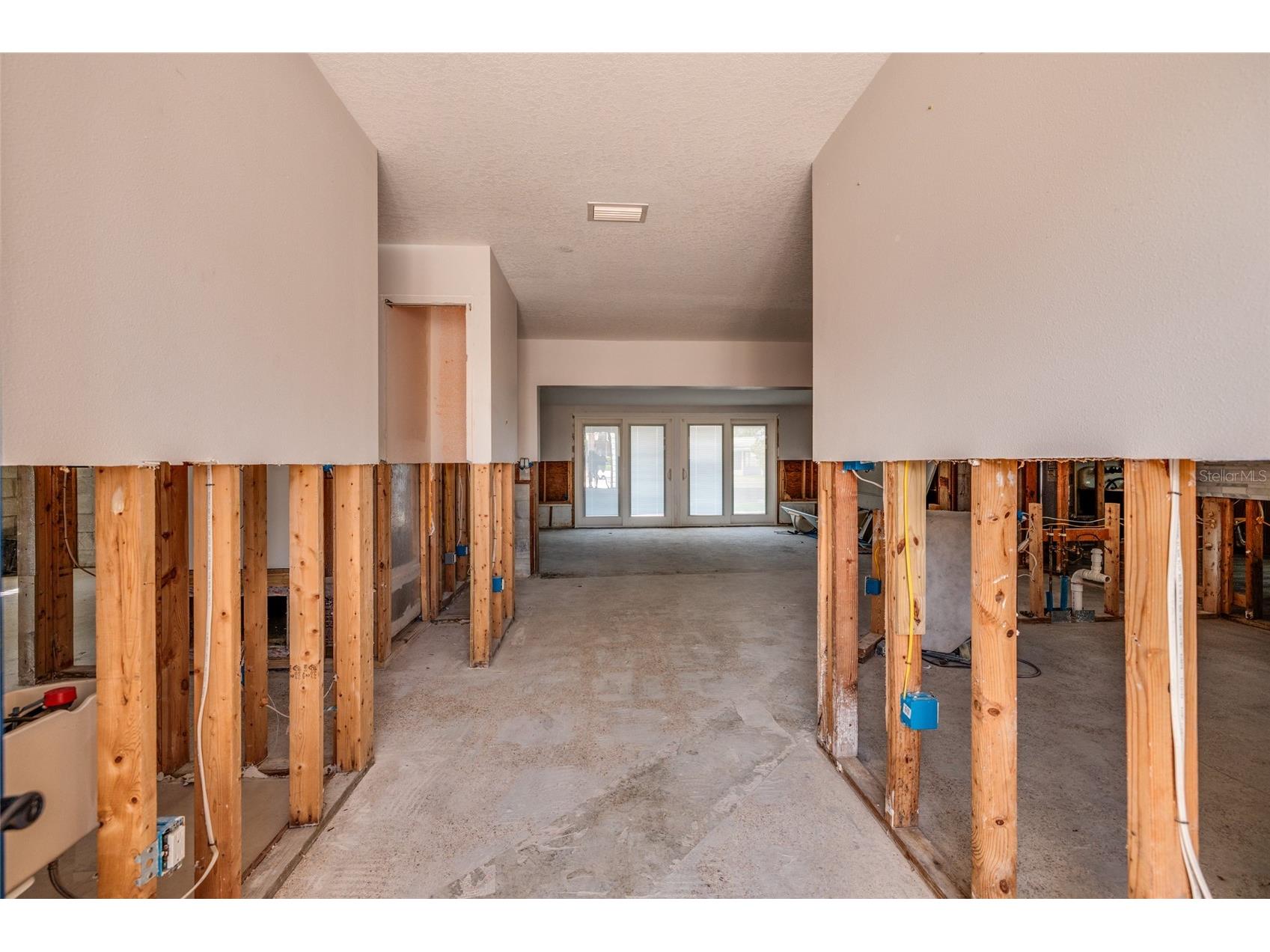 9046 Treasure Lane NE Saint Petersburg FL 33702 TB8480780 image7