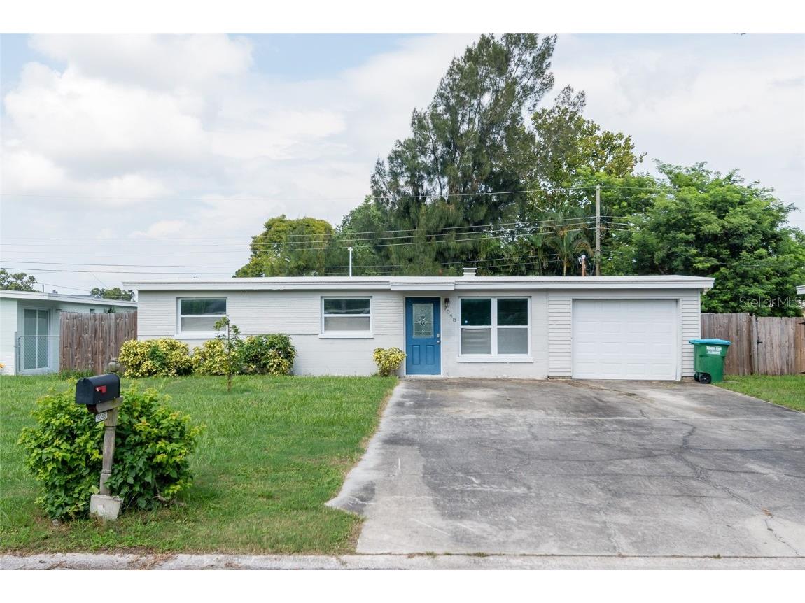 9048 Orchid Drive Seminole FL 33777 T3549566 image1