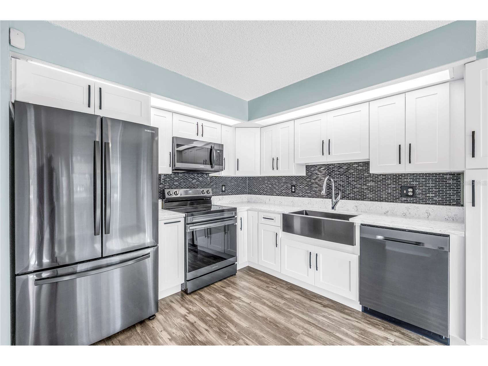 9049 Antigua Drive Seminole FL 33777 TB8460699 image12