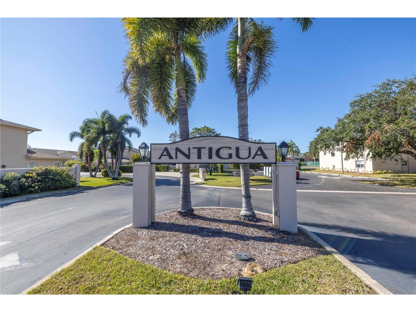 9049 Antigua Drive Seminole FL 33777 TB8460699 image5
