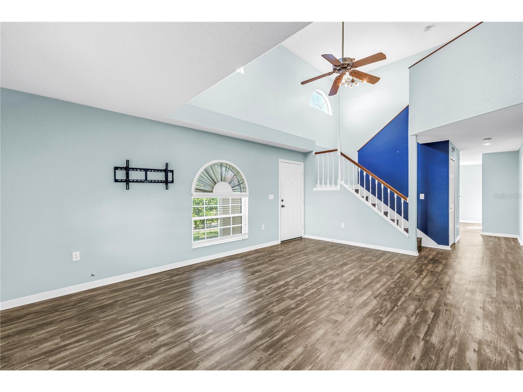 9049 Antigua Drive Seminole FL 33777 TB8460699 image8