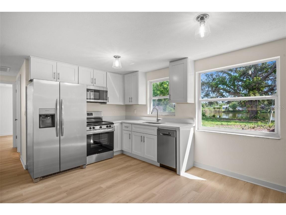 9049 Orchid Dr Seminole FL 33777 TB8446820 image13